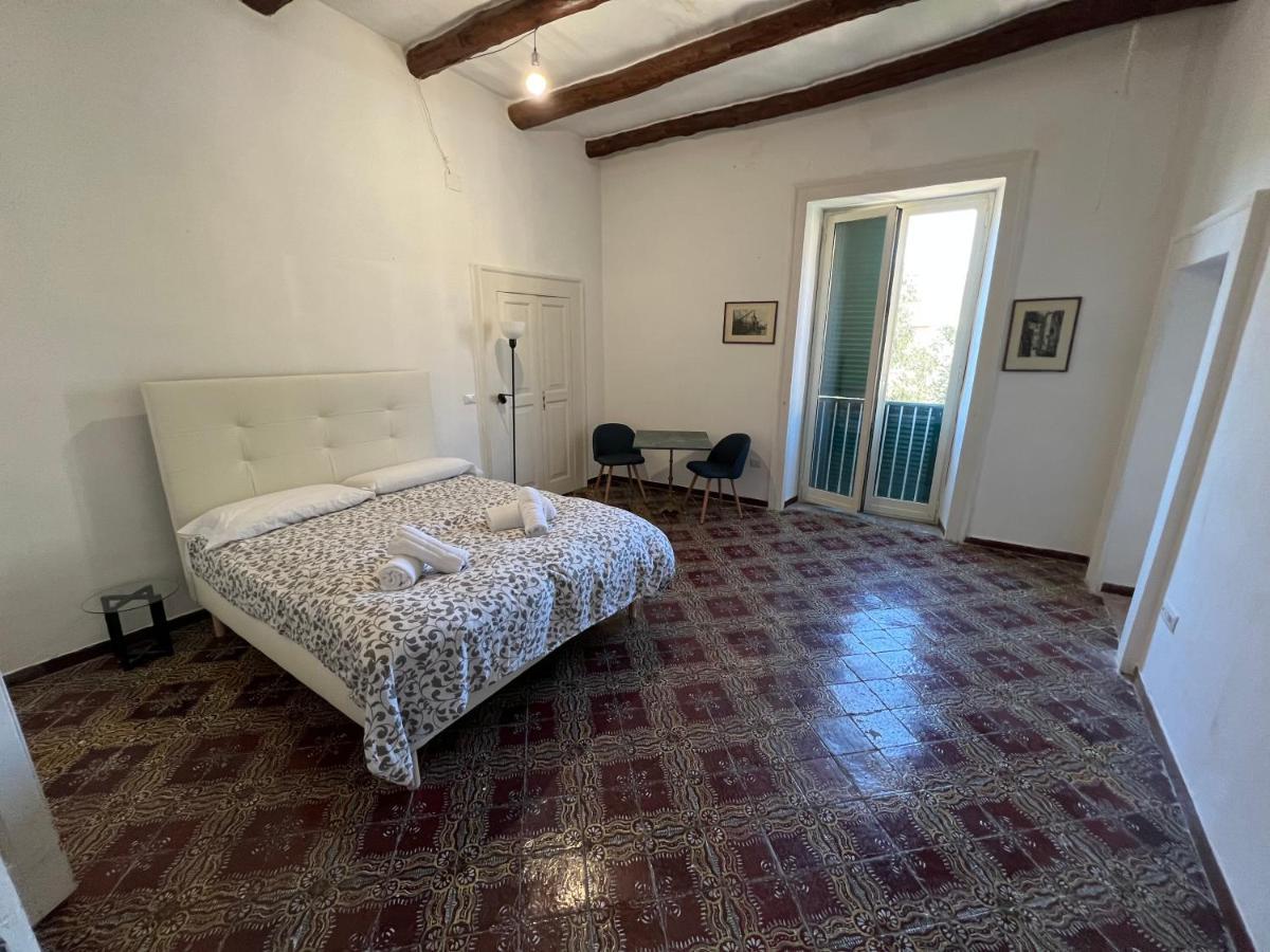 Carafa Apartment Napoli Bagian luar foto